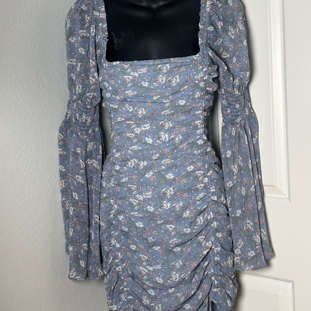 Elegant Floral Square Neck Mini Dress - Picture 7 of 11